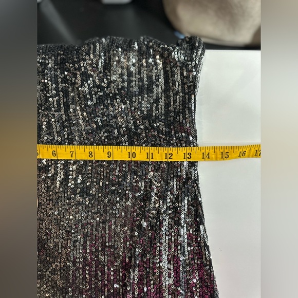 NEW Cupcakes & Cashmere Joelle Wrap Party Sequins Midi Dress Black Sz S - Picture 12 of 13